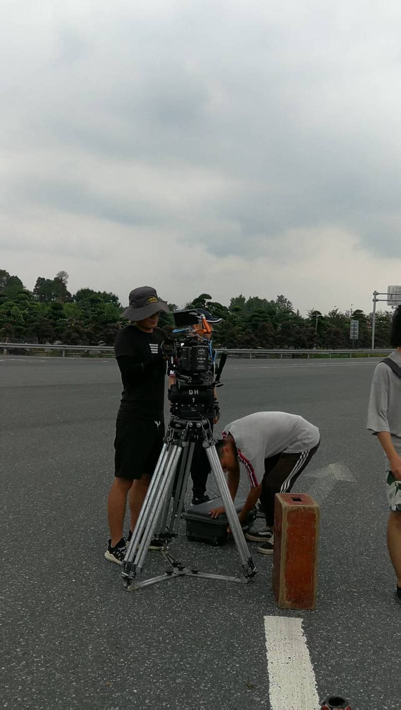 望奎县TVC拍摄公司：唤醒集体记忆，构建跨代际沟通桥梁